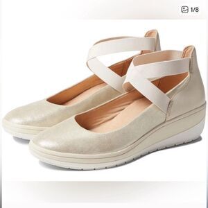 Vionic Ellery metallic ballet flats wedges comfort Elegant Cream women’s 6 EUC
